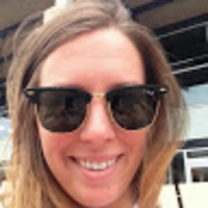 Meet your Posher, Jenn